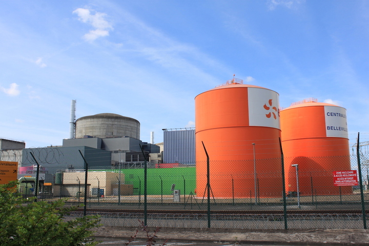 Le conseil régional du Centre-Val de Loire refuse le projet d'une piscine de stockage de déchets radioactifs