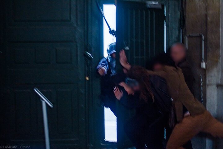 Des étudiants de l'<span class="caps">EHESS</span> racontent comment ils ont empêché leur évacuation