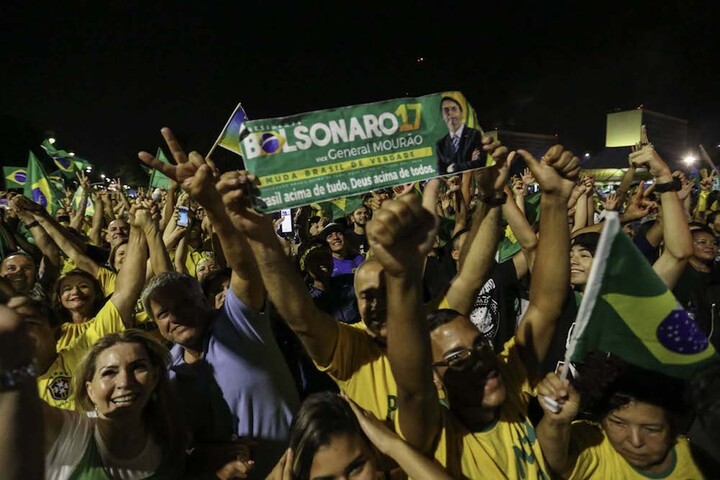 Bolsonaro : une catastrophe qui dépasse le Brésil