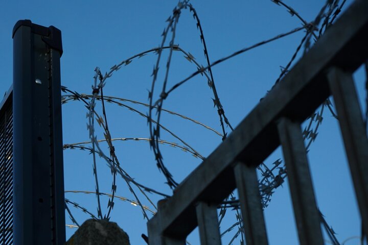 Recrudescence de violences policières envers les jeunes exilés de Ouistreham