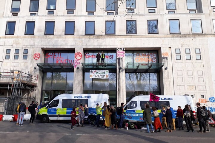 Blocages à Londres : Extinction Rebellion réclame un «<small class="fine d-inline"> </small>état d'urgence climatique<small class="fine d-inline"> </small>»