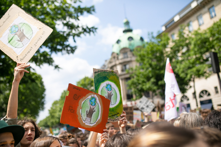 Nous, collégiens, en avons marre que la question climatique soit négligée
