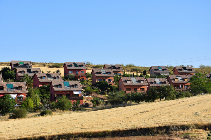 Valdepiélagos, l'écovillage espagnol qui résiste à l'exode rural