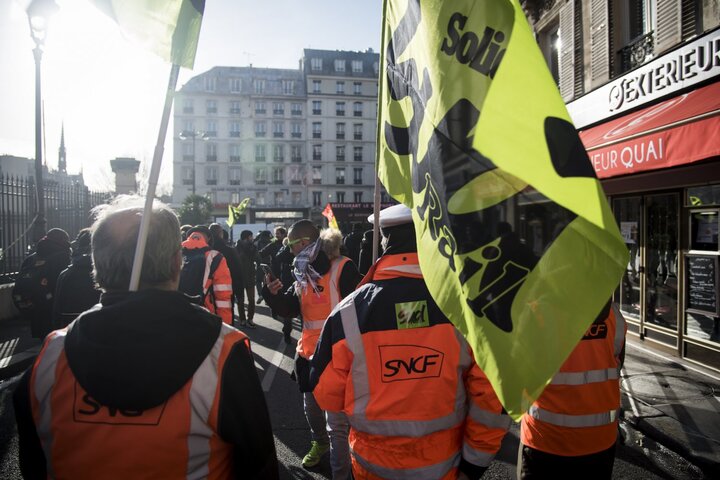 Manifestation des cheminots : «<small class="fine d-inline"> </small>La grève ne prend pas en otage, elle nous libère<small class="fine d-inline"> </small>!<small class="fine d-inline"> </small>»