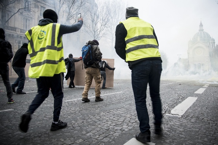 La révolte à l'ère du numérique : nouvelle efficacité, nouvelles faiblesses
