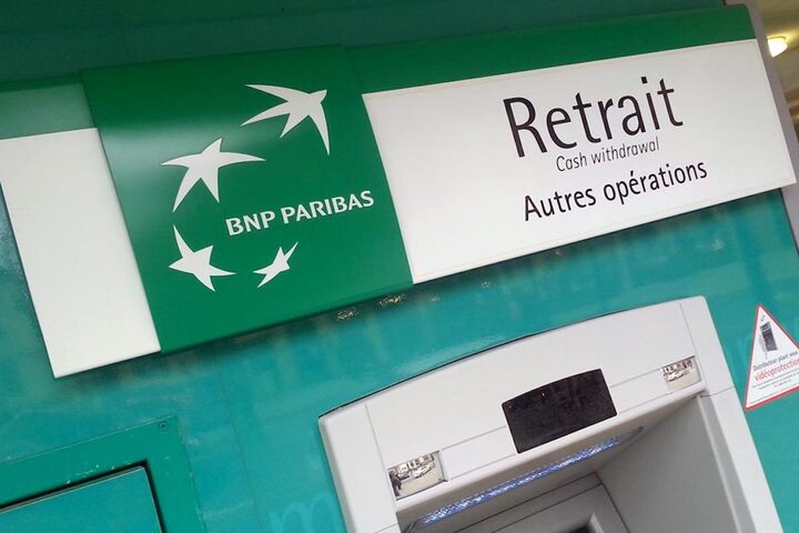 Greenpeace France recommande d'interdire les «<small class="fine d-inline"> </small>dividendes climaticides<small class="fine d-inline"> </small>»