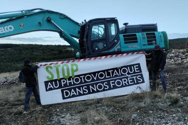 3 militants blessés lors d'une action contre le photovoltaïsme en Haute-Provence