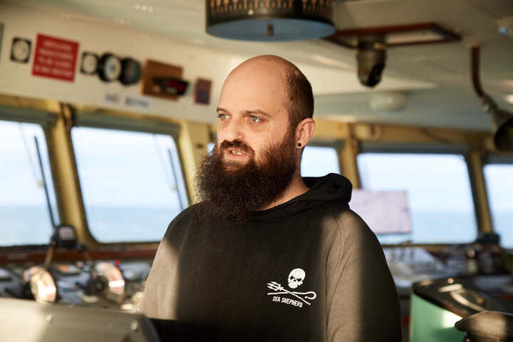 Sur la trace des navires-usines «<small class="fine d-inline"> </small>tueurs de l'océan<small class="fine d-inline"> </small>»