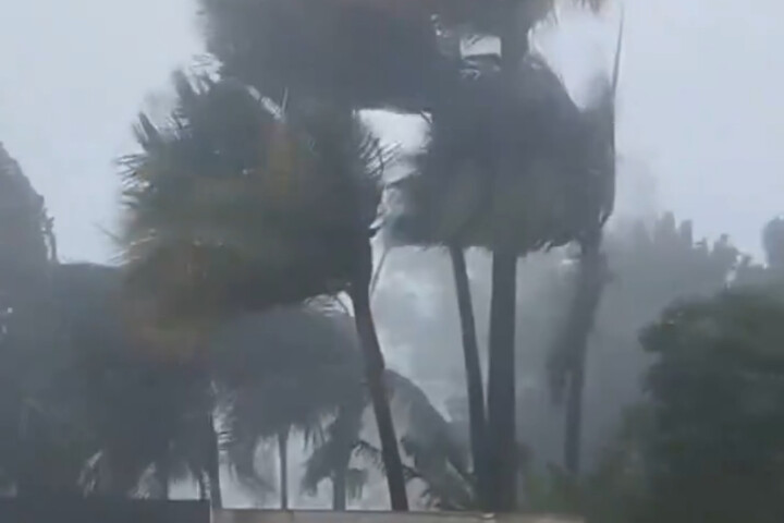 Cyclone : La Réunion a évité «<small class="fine d-inline"> </small>le pire<small class="fine d-inline"> </small>»