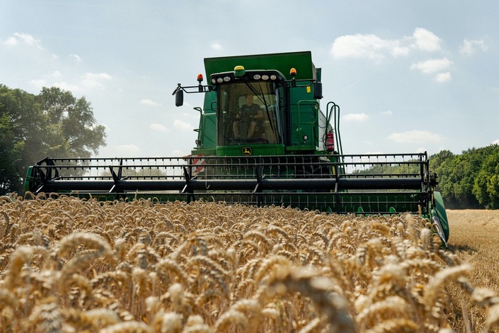 Pesticides : Ursula von der Leyen veut retirer le plan de réduction de l'<span class="caps">UE</span>