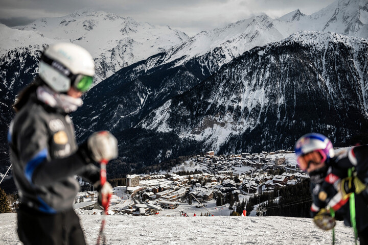 À Courchevel, on bétonne la montagne au détriment des règles