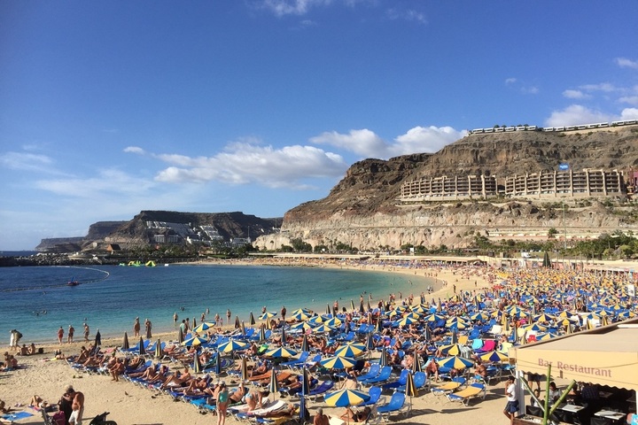 Canaries : une grève de la faim contre le tourisme de masse