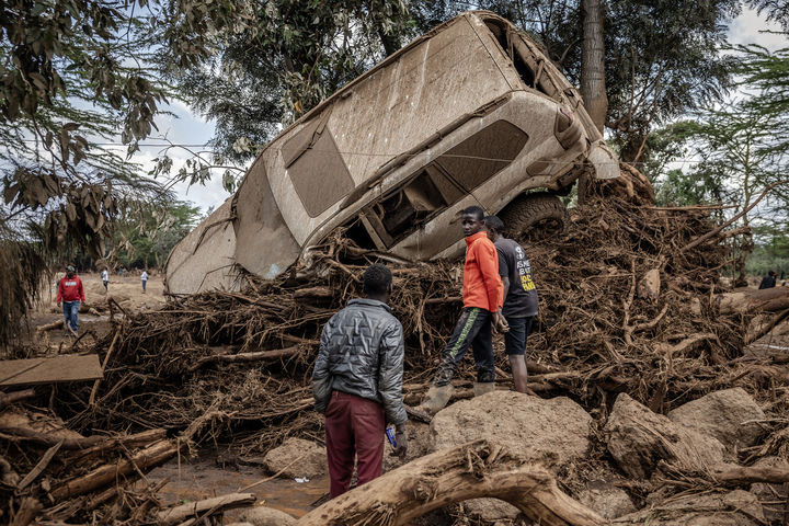 Pluies meurtrières au Brésil et en Afrique : le changement climatique a encore frappé