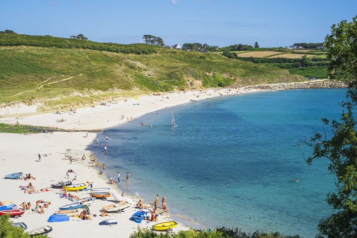 20<small class="fine d-inline"> </small>% des plages régulièrement polluées : les coins à éviter en Bretagne