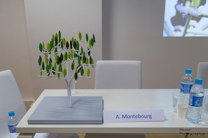 Arnaud Montebourg brasse un vent original, mais reste accro au nucléaire et au gaz de schiste