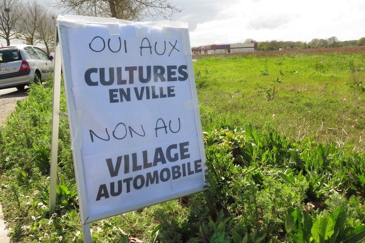 Du bio ou des autos<small class="fine d-inline"> </small>? Bataille à Rambouillet