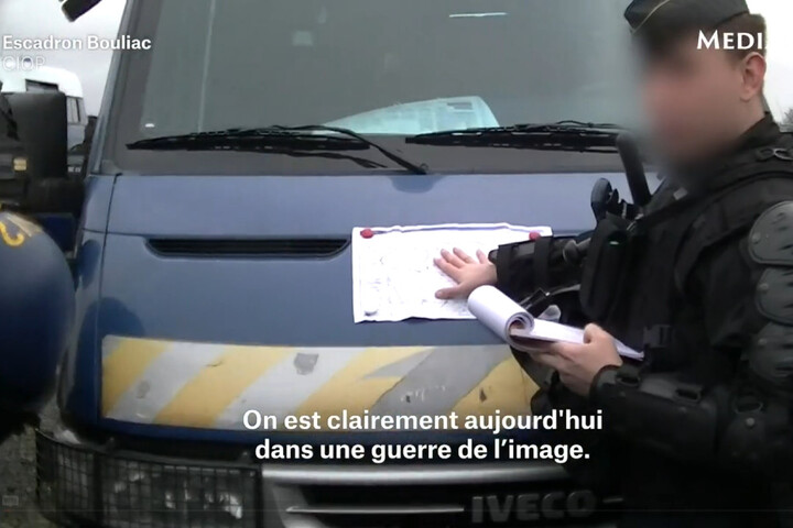 À Sainte-Soline, un dispositif de com' exceptionnel pour «<small class="fine d-inline"> </small>documenter la violence des manifestants<small class="fine d-inline"> </small>»