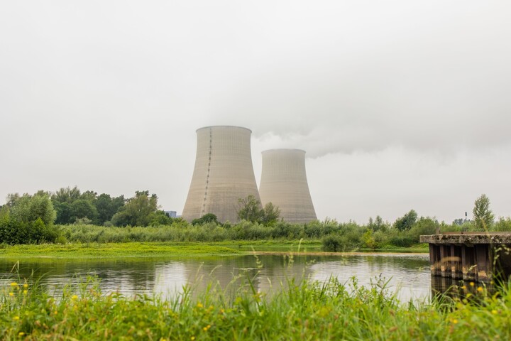 Fraudes dans le nucléaire : <span class="caps">EDF</span> sommé d'agir