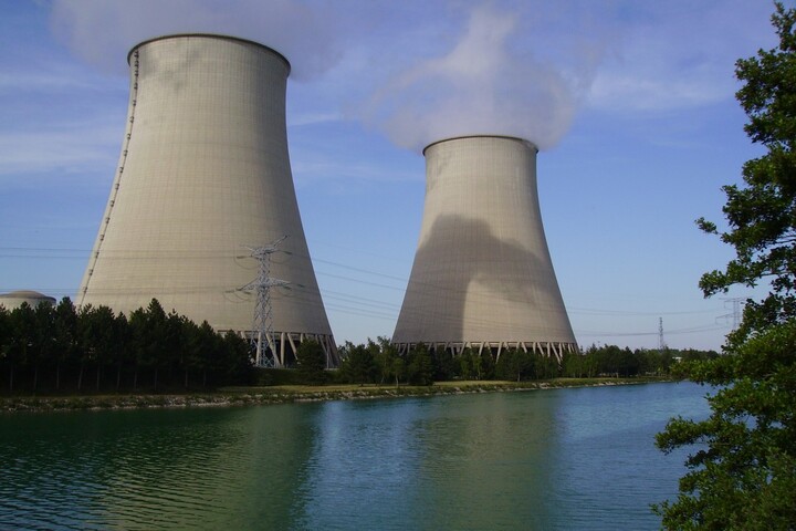Canicule : trois réacteurs nucléaires à l'arrêt