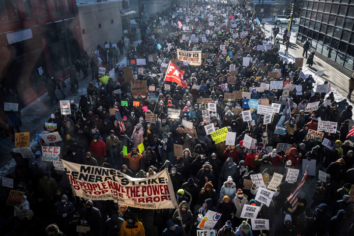 Écologistes, autochtones, scientifiques... À Minneapolis, ils résistent aussi à l'<span class="caps">ICE</span>