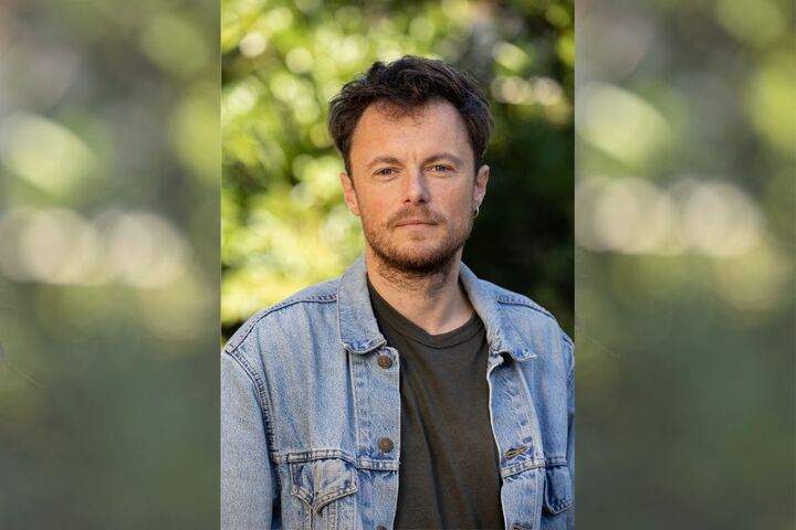 Notre journaliste Gaspard d'Allens récompensé du prix Lire pour agir 