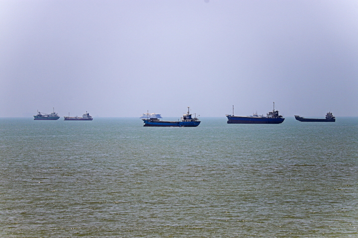 Réouverture du détroit d'Ormuz : un accord où le pétrole est roi