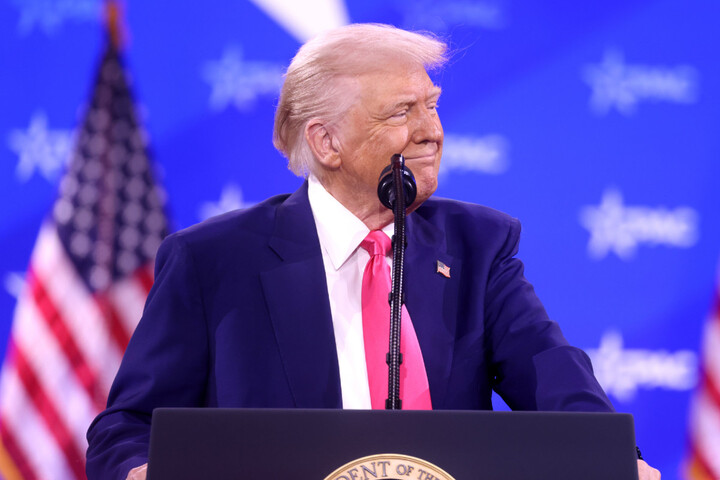 1 500 scientifiques limogés par Donald Trump
