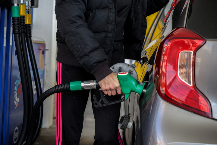 Hausse des prix de l'essence : «<small class="fine d-inline"> </small>un surcoût de 120 euros par mois<small class="fine d-inline"> </small>» pour les ménages ruraux