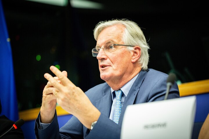 <span class="caps">JO</span> d'hiver 2030 : Michel Barnier accusé de conflit d'intérêts