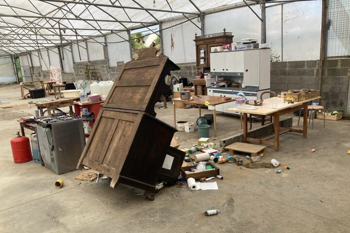 Une association de paysans-artisans vandalisée par l'extrême droite