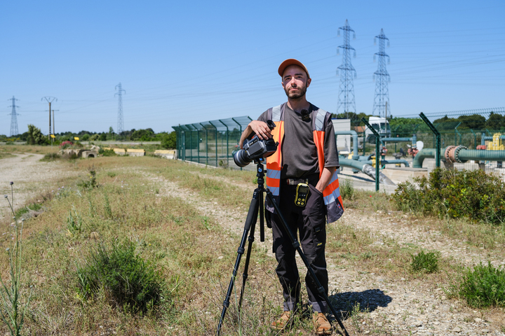 «<small class="fine d-inline"> </small>Chasseurs de méthane<small class="fine d-inline"> </small>», ils cartographient cette gigantesque menace invisible à l'œil nu