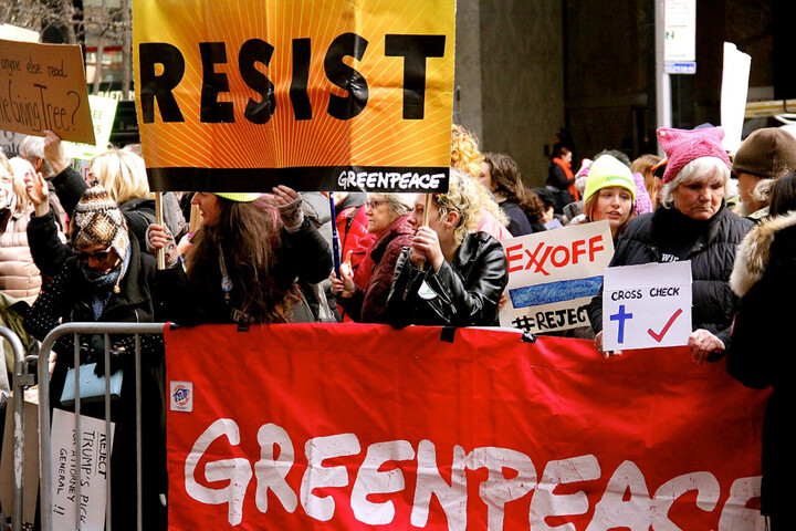 Greenpeace <span class="caps">USA</span> menacée de disparition par une «<small class="fine d-inline"> </small>procédure-bâillon<small class="fine d-inline"> </small>»