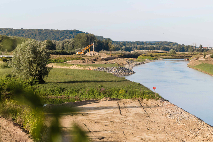 Projets <span class="caps">XXL</span> sur la Seine : vers une autoroute à marchandises