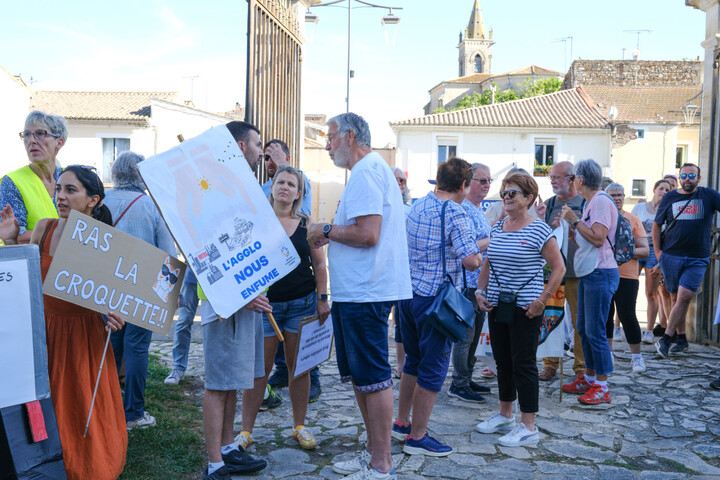«<small class="fine d-inline"> </small>On a l'impression d'être la poubelle de l'Agglo<small class="fine d-inline"> </small>!<small class="fine d-inline"> </small>» : ces habitants ignorés par les intercommunalités
