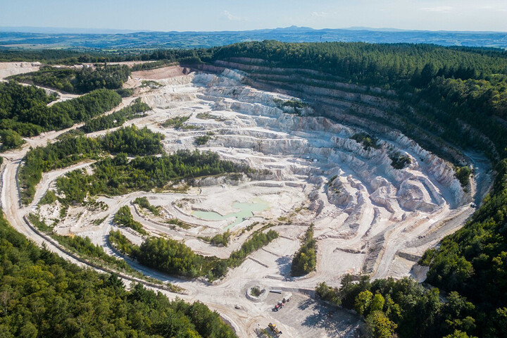 Mines, usines… Une grève inédite contre la dégradation du débat public