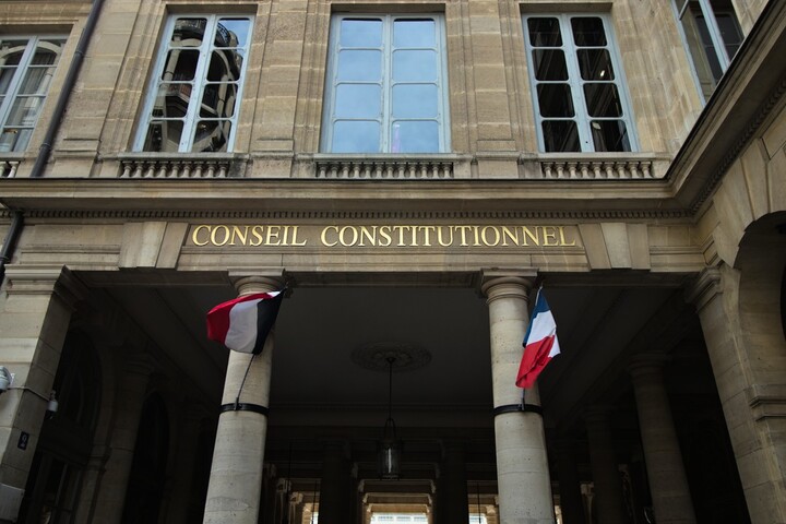 Le Conseil constitutionnel rétablit les <span class="caps">ZFE</span> et le zéro artificialisation nette
