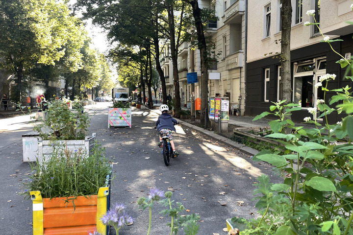 «<small class="fine d-inline"> </small>Avant, j'avais peur d'envoyer les enfants seuls<small class="fine d-inline"> </small>» : les parents séduits par les rues aux écoles