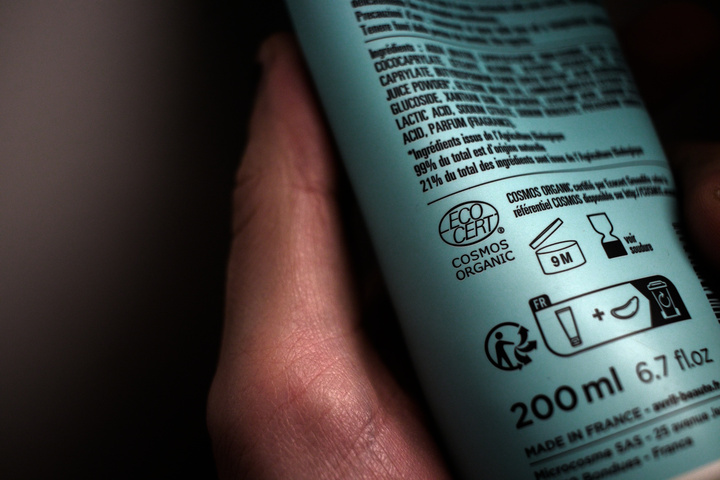 Labels écologiques : pas assez de produits certifiés dans les supermarchés, dit une étude