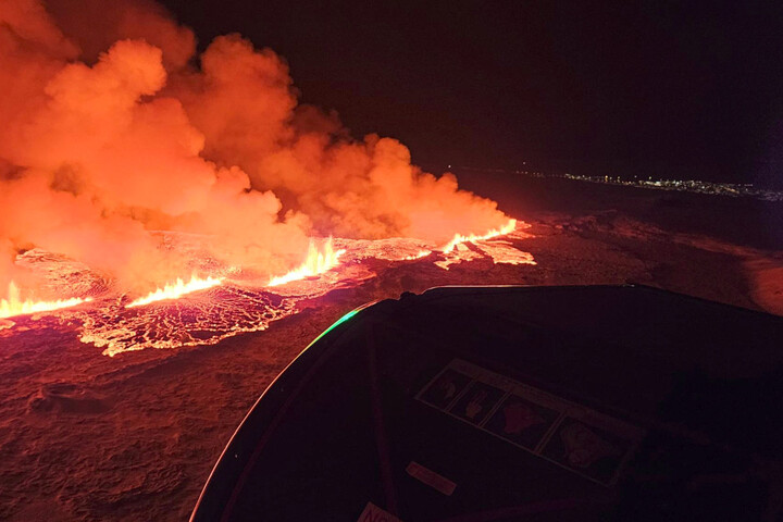 En Islande, une nouvelle éruption volcanique détruit plusieurs maisons