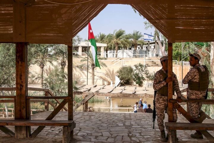 «<small class="fine d-inline"> </small>Ils nous volent notre eau<small class="fine d-inline"> </small>» : en Jordanie, la colère monte contre Israël