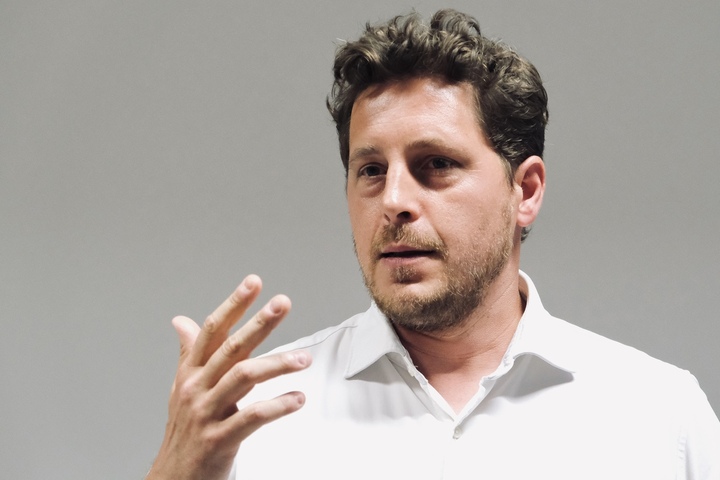 Julien Bayou accusé de viol par une ex-compagne