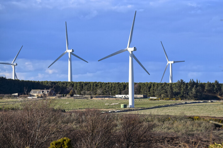 L'essor des énergies renouvelables freiné dans le monde