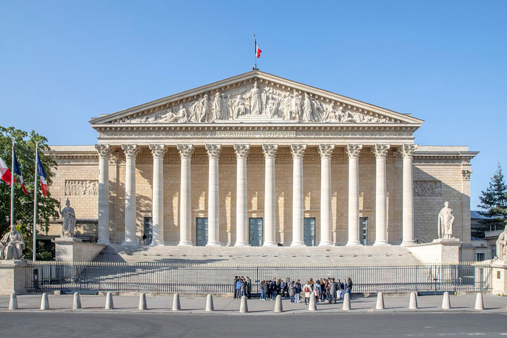 <span class="caps">JO</span> d'hiver 2030 : la loi olympique définitivement adoptée par le Parlement