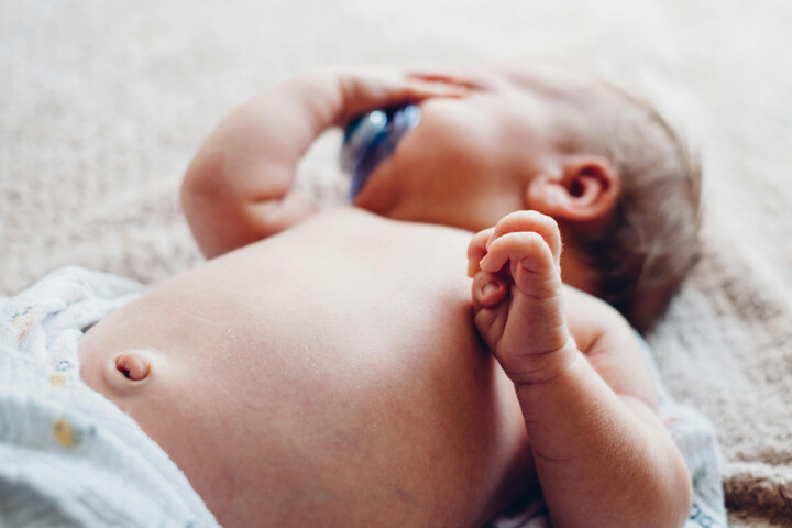 Couches écolos, repas bios : des maternités bretonnes se mettent au vert