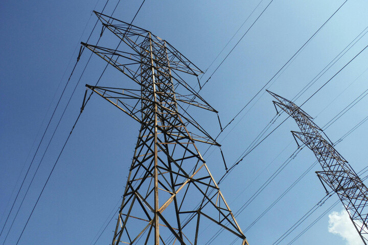 Électricité : la consommation se stabilise, signe d'une transition qui patine