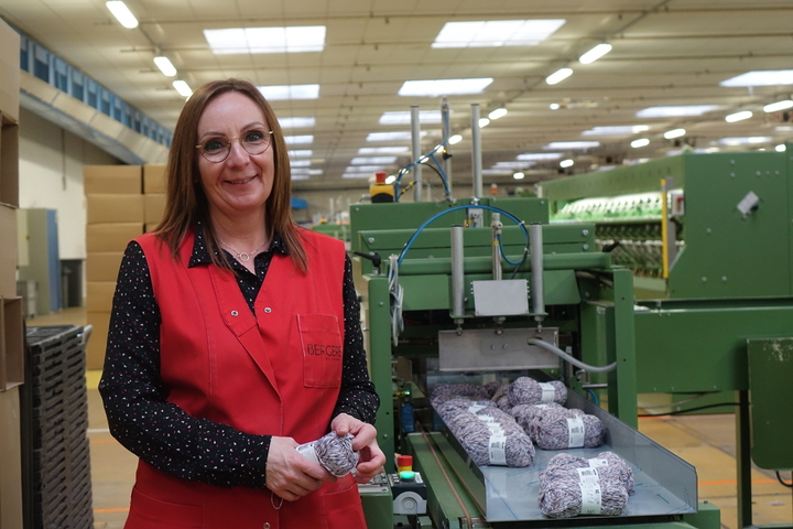 «<small class="fine d-inline"> </small>Ce sont nos dividendes<small class="fine d-inline"> </small>» : cette usine de laine a été reprise par ses salariés