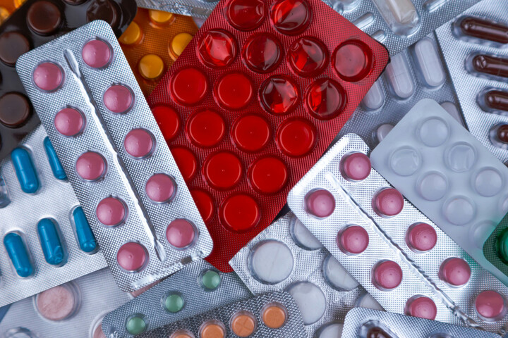 Médicaments gaspillés : la Cour des comptes appelle à développer le recyclage