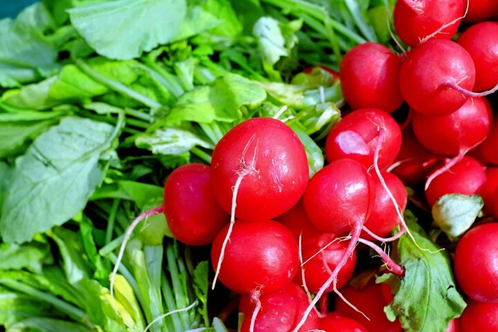 Manger bio permettrait de réduire le risque de cancer du sein post-ménopause