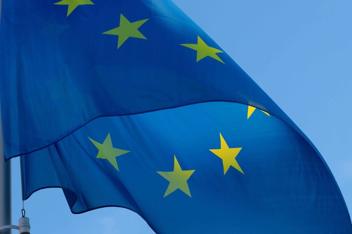 À 5 jours de la <span class="caps">COP30</span>, l'Union européenne accouche d'un plan climat «<small class="fine d-inline"> </small>dans la douleur<small class="fine d-inline"> </small>»