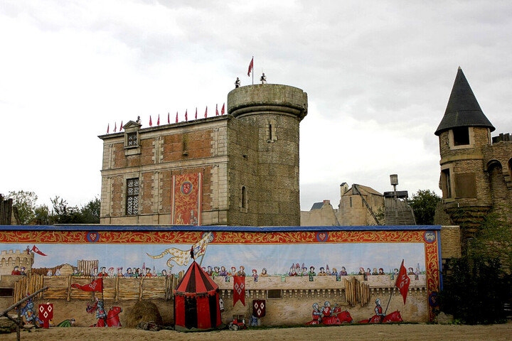 Le Puy du Fou s'apprête à acheter 400 hectares de terres agricoles